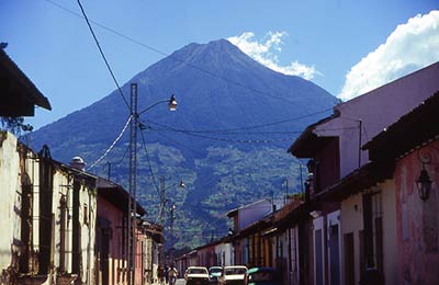 vulkan_antigua_de_guatemala